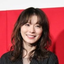 電撃婚から１年半…「お似合い」松岡茉優　雰囲気ガラリの姿「本当に」「めちゃくちゃ…」