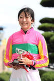 「今村聖奈騎手がキャリア唯一４８キロで制したＣＢＣ賞の裏話披露　「えっ！」ハンデを焼き肉屋で聞いて急きょ決まったテイエムスパーダとの初コンビ」の画像1