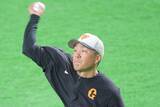 「巨人・則本昂大と平山功太が１軍昇格…代わって代木と笹原の出場登録を抹消」の画像1