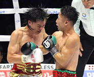 那須川天心、井上拓真にまた敗北　悔し涙止まらず　王者からダウン奪うも…３０７日ぶり雪辱戦で世界王座届かず…ボクシング世界戦