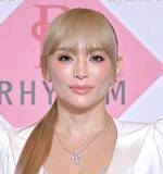 「浜崎あゆみ、絶頂期の苦悩を告白　安室奈美恵、ＭＩＳＩＡらにコンプレックス「自分だけ得意なことがない」」の画像1