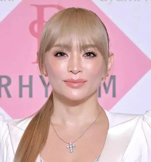 浜崎あゆみ、絶頂期の苦悩を告白　安室奈美恵、ＭＩＳＩＡらにコンプレックス「自分だけ得意なことがない」