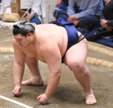 【１４日目の見どころ】大の里、綱の意地見せるか　結びの一番で２敗のトップ・安青錦と　３敗対戦は馬力かうまさか　熱海富士と霧島