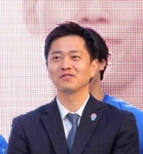 大阪府の吉村洋文知事が少子化対策に「子育てしやすい環境を整えていく」結婚相談所との連携にも意欲