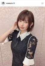 えなこ、パーティー衣装が好評！「姫様」「あ、好きです」「ほれてまうやろー」シックな黒総レース×白ビジュー襟