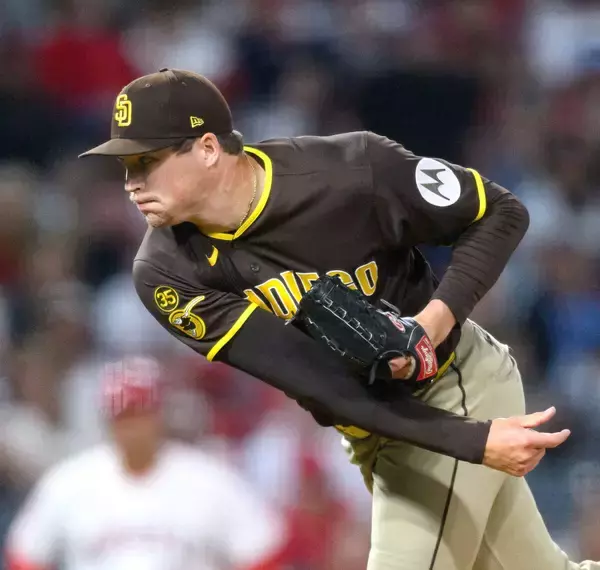 無双のパドレス・ミラーの連続無失点は３１回２／３で球団記録にあと２イニング　最速は１６４・８キロ