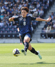 なでしこ狩野ジャパンの第１号は清家貴子　試合開始２４秒の電光石火弾で先制
