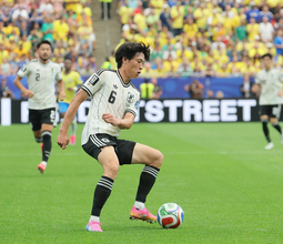 【Ｗ杯】森保ジャパン「交代で後退」の背景　「〇〇がいれば」とは言いたくないが…限られていた同点時の手札