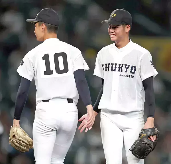 【甲子園】最速１４８キロのプロ注目「二刀流」中京の先発・鈴木悠悟まさか５失点で６回途中マウンド降りる