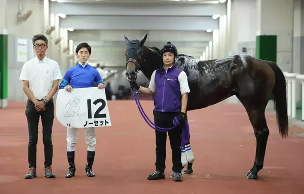 【新潟１Ｒ・２歳未勝利】ノーセットが圧巻の７馬身差Ｖ　津村明秀騎手「本当に強い競馬だった」