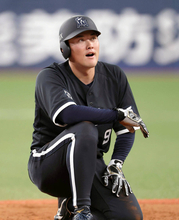 【オリックス】野口智哉が痛恨けん制死…岸田護監督のリクエストは認められず　逆転許した直後の６回２死から３安打目で出塁も…好機広げられず