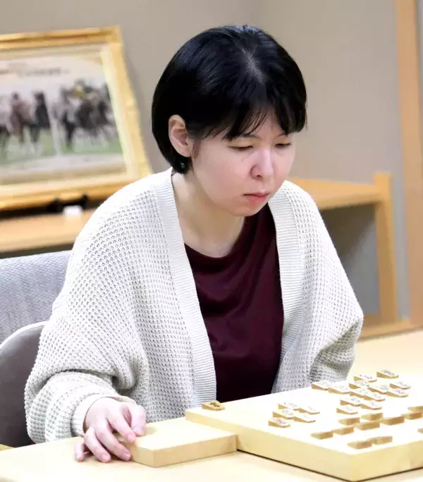 伊藤沙恵女流四段、女流王座戦で約１年ぶりタイトル戦挑戦権「良い将棋を指さなければいけないなと身が引き締まる」