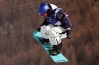 【五輪】スノボ女子ＨＰの小野光希が１１位で決勝進出「１本目かなり緊張」２２年北京五輪９位からリベンジ表彰台へ