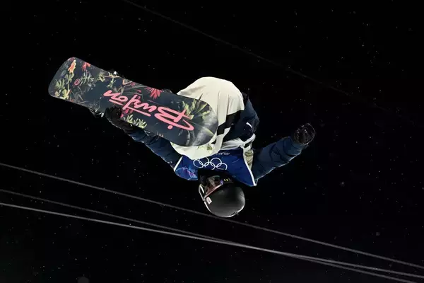 【五輪】平野歩夢　無事に１回目の試技終える　１月骨盤など複数個所の骨折の大けがから２５日…日本人２人目連覇狙う