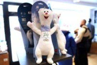 感動の裏で…ミラノ五輪マスコット「ティナ」「ミロ」ぬいぐるみが高額転売　定価の１６倍以上も　公式サイトは在庫切れ続出