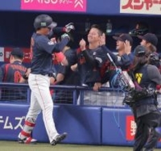 侍ジャパン“中大コンビ”の一発攻勢でリード　牧秀悟＆森下翔太がアーチ共演