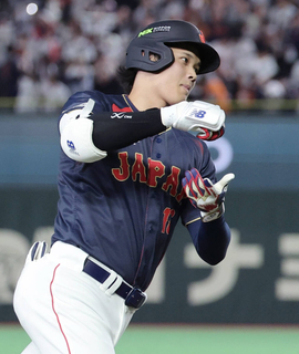 大谷翔平　ＷＢＣ台湾戦で着用ユニが破格の２・３９億円で落札…入札数は驚がくの「２９８」