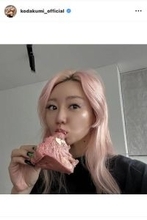 第２子妊娠中の倖田來未「食欲の春到来」自然体な「もぐもぐ」ショットに反響「お肌ツルッツル」「宇宙でいちばんかわいい」