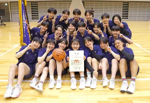【高校バスケ】女子は浜松開誠館が４３年ぶり優勝狙った浜松南退け１０大会連続Ｖ　吉田光咲が３ポイント６本含む両チーム最多２０得点…静岡県総体