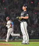 「【オリックス】岩崎翔が登録抹消「絶対に抑えなきゃ、ってキツくしていた部分も…」１６日に逆転満塁被弾　３６歳ベテラン右腕が復調誓う」の画像1
