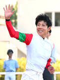 「【クイーンＳ・レースメモ】北村友一騎手が４回目の騎乗で初勝利　重賞通算４３勝目」の画像1