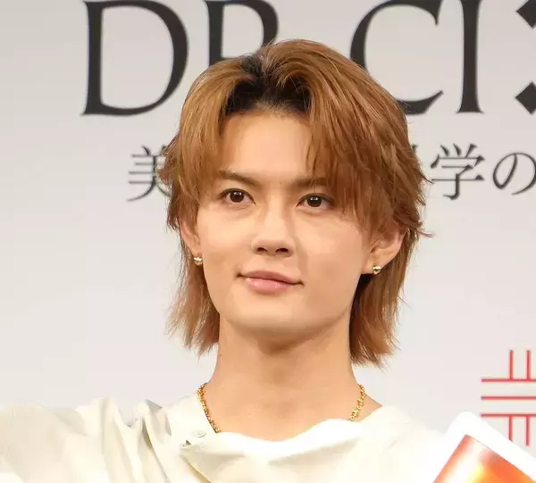 「かっこよすぎて滅」佐野勇斗のじんべい姿が大反響！　「めろすぎ！」「心臓もたない」