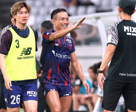 【天皇杯】３９歳現役続行の長友佑都がピッチに帰ってきた「幸せ」「自分の居場所だな」...６大会連続Ｗ杯出場へ再始動