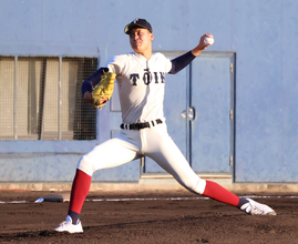 【高校野球】大阪桐蔭、宿敵・履正社を撃破で４強入り　川本晴大が１５２キロをマークして７回０封　履正社はセンバツ絶望