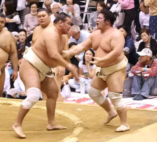 秋場所全休の横綱・豊昇龍が平幕・宇良を指名し１０番「小さい相手とやりたかった」九州場所は「出るつもりでやってる」