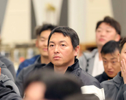 【巨人】長野久義氏が宮崎キャンプに登場　フロントとして視察