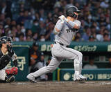 「【巨人】相手の失策からキャベッジ、大城の連打で対戦９戦連続勝ちなしの才木から先制点」の画像1