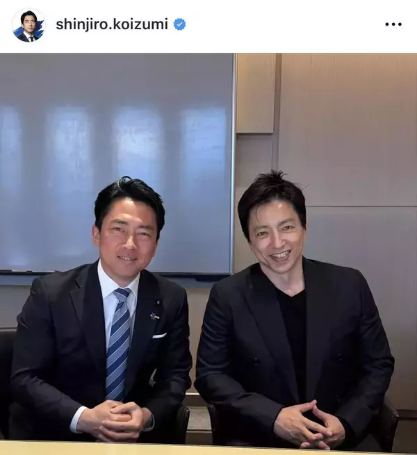 「俳優さんに見える」小泉進次郎防衛相、人気イケメン俳優との２ショットが「とっても絵になる」「カッコ良過ぎて…」