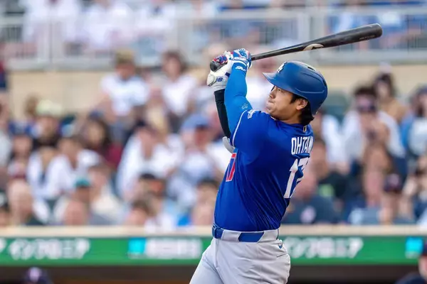 大谷翔平、第１打席はプレーボール初球打ちで痛烈な右直…２児のパパとして初登板はリアル二刀流