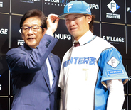 【日本ハム】５年ぶり復帰の西川遥輝が入団会見「来シーズンで終わってもいいぐらいやりきりたい」…背番号は７に決定