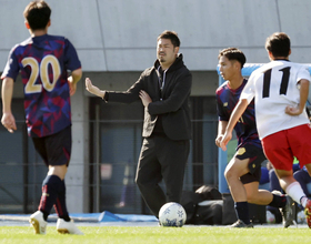 【高校サッカー】興国が全国初勝利　六車監督「世間を騒がせてしまい本当に申し訳ない」…大阪府大会後に飲酒騒動