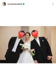 産休中のＴＢＳアナ　挙式を報告「この時妊娠８ヶ月」ドレス姿が美しい近藤夏子アナ…２年前に結婚発表