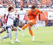 【Ｊ１清水】異例のアディショナルタイム１５分　珍しい１０分超えＶＡＲでゴール取り消し→ＡＴ１２分に失点→ＰＫ負け　吉田孝行監督初勝利ならず