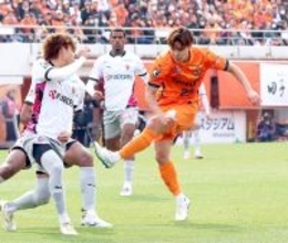 【Ｊ１清水】異例のアディショナルタイム１５分　珍しい１０分超えＶＡＲでゴール取り消し→ＡＴ１２分に失点→ＰＫ負け　吉田孝行監督初勝利ならず