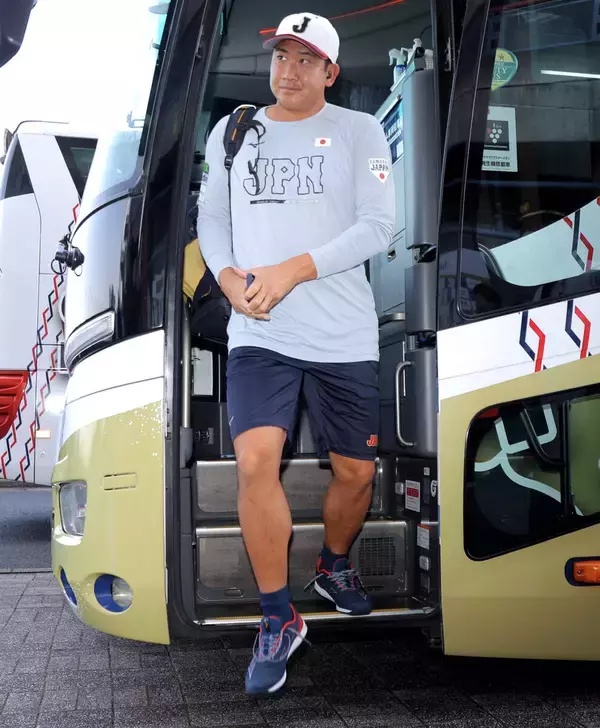 侍ジャパン最年長・菅野智之　やる気ＭＡＸ！ダルビッシュ御前　合流後２日連続ブルペン熱投