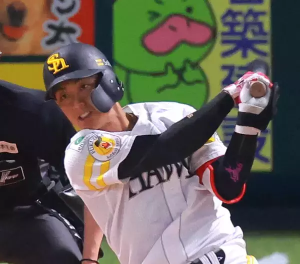 【ソフトバンク】プロ野球新の１４年連続「開幕遊撃」へ燃える今宮健太がマルチ安打　小久保裕紀監督「いい悩み」三塁・野村勇の可能性にも言及