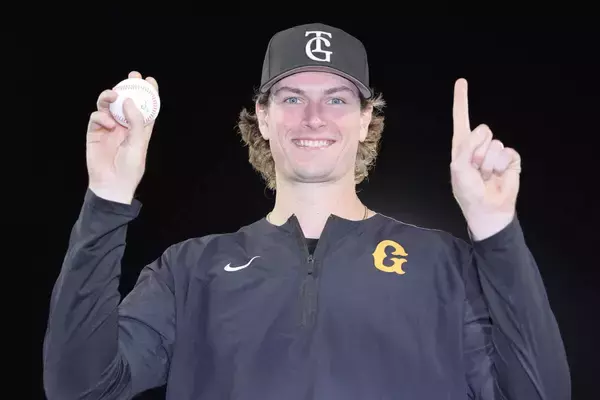 巨人・ウィットリーが圧巻７回９Ｋ０封「うれしかった」悲願の来日初勝利