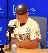 大谷翔平らと“最強ローテ”形成へ　２年連続サイ・ヤング賞左腕がドジャース移籍後初勝利　ロバーツ監督「チーム全体が引っ張られていた」