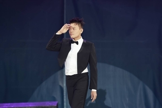 Ｊ．Ｙ．Ｐａｒｋ　「ａ―ｎａｔｉｏｎ」に初出演　ＪＵＮ．Ｋと初コラボも実現
