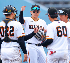 【巨人】石塚裕惺、門脇誠らがフェニックスＬ最終クールも参加　ハヤテ派遣終了の相沢白虎が合流へ…２６日からのメンバー発表