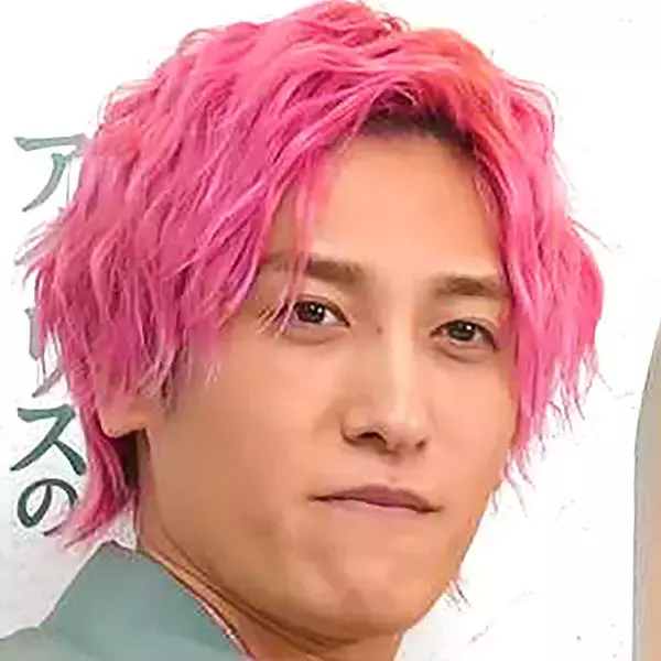 ＥＸＩＴ兼近大樹、バッキバキの肉体美！「５分間追い込んで鍛え上げた身体」披露！「爆笑」「良い年になりそう」の声