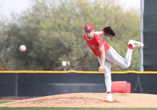 菊池雄星がいきなり１５６キロ「開幕前に出るのは初めて」　スズキ監督も絶賛、過去最高の仕上がりに