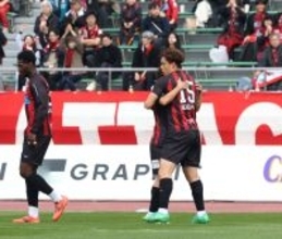 【Ｊ２札幌】ＦＷバカヨコの２試合連続ＰＫ弾でクラブ創設３０周年記念初白星　３年ぶり札幌厚別開催で３試合ぶり勝利　川井健太監督「勝ったことが全て」