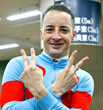 【ジューンＳ】「豊さんの記録は...」とルメール騎手は笑顔　カネラフィーナでＪＲＡ通算２２００勝達成！
