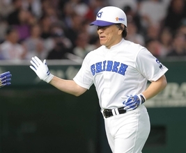 松井秀喜さんは３年連続本塁打ならず　観客の期待に応えられず「狙うと駄目ですね。情けない限り」とため息