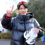 「【箱根駅伝】早大ルーキー鈴木琉胤が４区で日本人最高記録「楽しく走れました」区間記録には１秒及ばず」の画像1